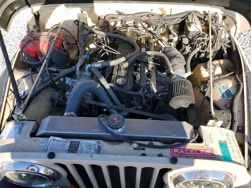 53998836 :رقم المزاد ، 1JCCN87A7DT072960 vin ، 1983 Jeep Jeep مزاد بيع
