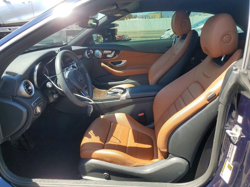 54022616 :رقم المزاد ، WDDWK4JB8HF556616 vin ، 2017 Mercedes-benz C مزاد بيع