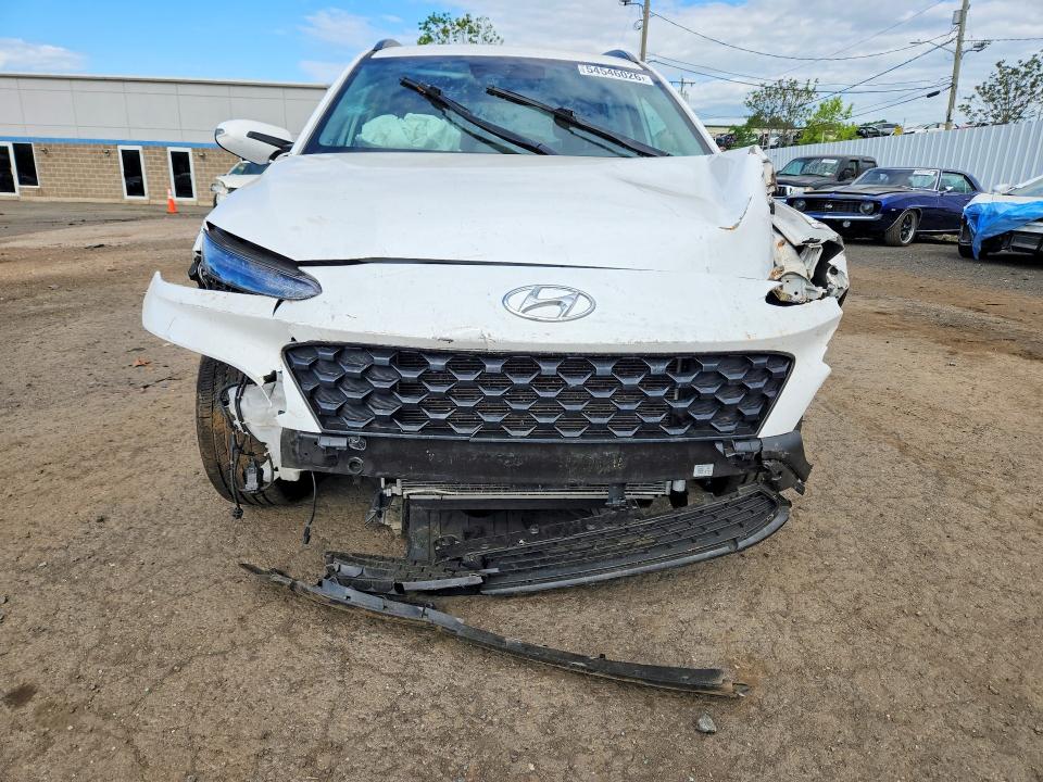2022 Hyundai Kona მანქანა იყიდება აუქციონზე, vin: KM8K6CAB8NU761833, აუქციონის ნომერი: 54546026