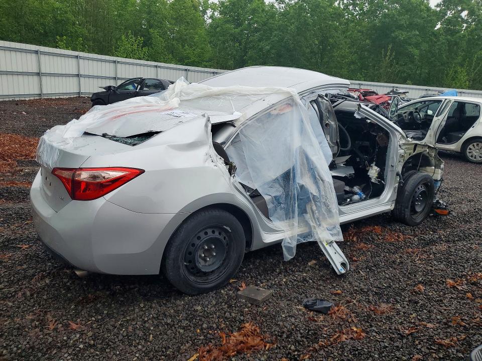Продажа на аукционе авто 2018 Toyota Corolla, vin: 2T1BURHE8JC085694, номер лота: 73064305