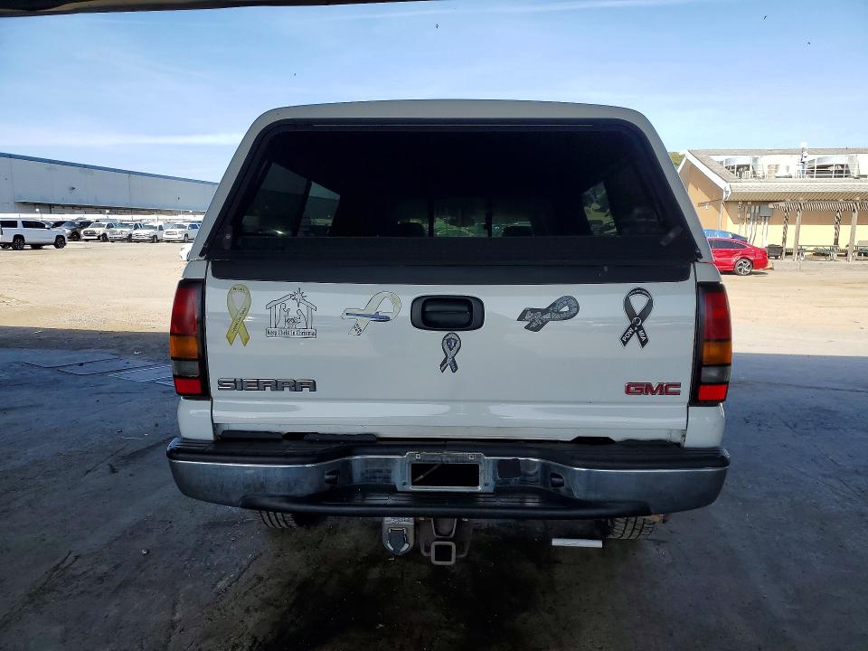 Продаж на аукціоні авто 2005 Gmc Sierra, vin: 1GTHC23UX5F838609, номер лоту: 50074496