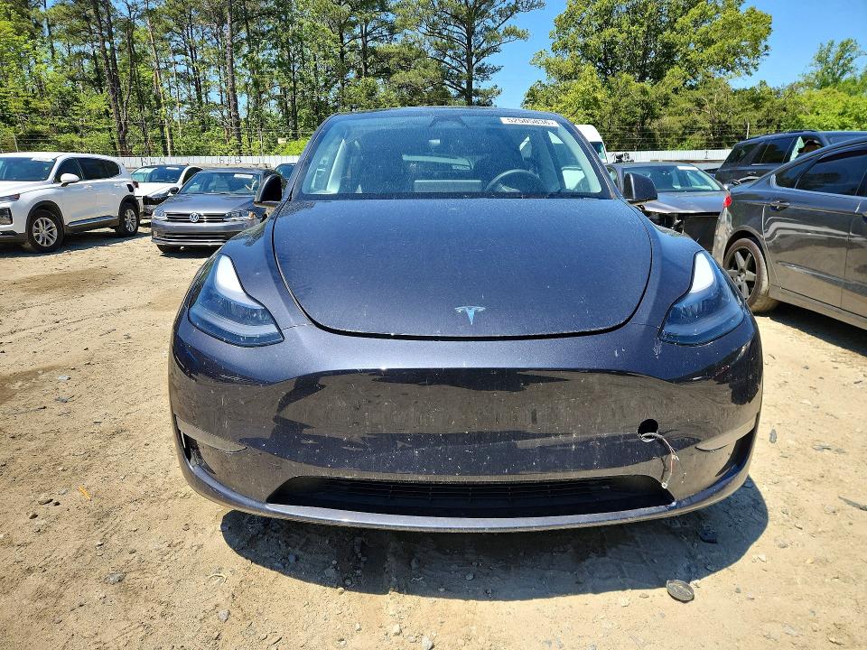 2024 Tesla Model Y მანქანა იყიდება აუქციონზე, vin: 7SAYGDEEXRA238138, აუქციონის ნომერი: 52505836