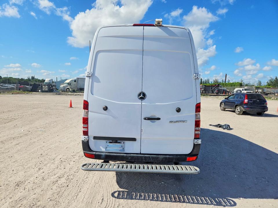 Продаж на аукціоні авто 2011 Mercedes Benz Sprinter, vin: WD3PE8CB1B5590172, номер лоту: 53351816