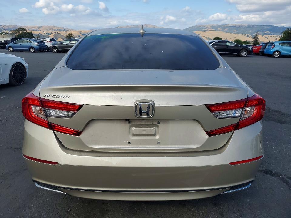 Aukcja sprzedaży 2018 Honda Accord, vin: 1HGCV1F19JA042720, numer aukcji: 55432446