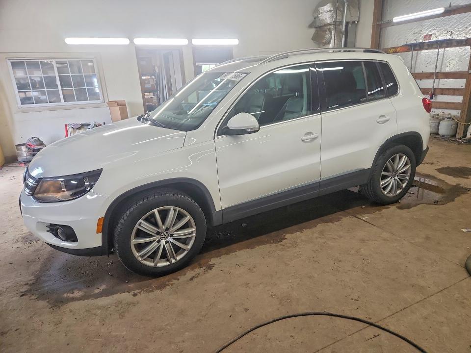 Aukcja sprzedaży 2014 Volkswagen Tiguan, vin: WVGAV3AX1EW500333, numer aukcji: 50902586
