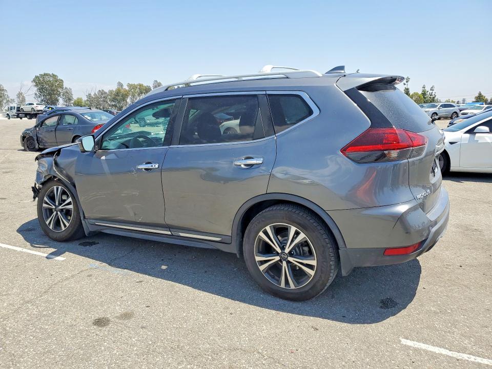 52085126 :رقم المزاد ، 5N1AT2MV6JC744095 vin ، 2018 Nissan Rogue مزاد بيع