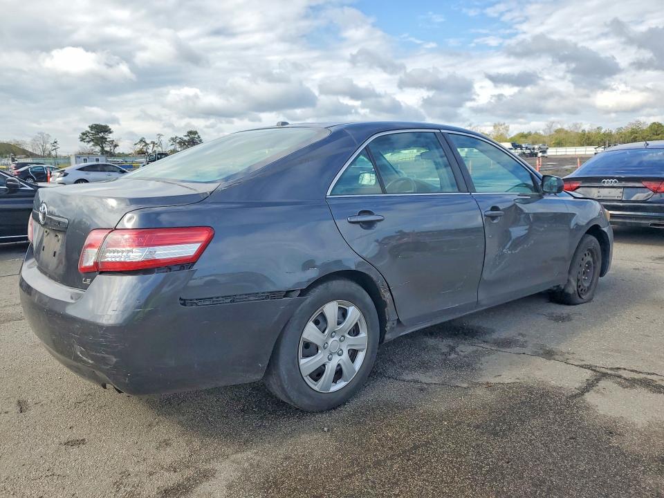 52346156 :رقم المزاد ، 4T1BF3EK9AU070573 vin ، 2010 Toyota Camry مزاد بيع