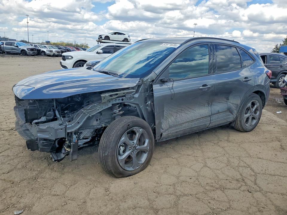 2025 Ford Escape მანქანა იყიდება აუქციონზე, vin: 1FMCU9MN3SUA04563, აუქციონის ნომერი: 52871636