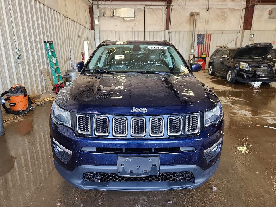 52230176 :رقم المزاد ، 3C4NJDBB9LT145294 vin ، 2020 Jeep Compass مزاد بيع