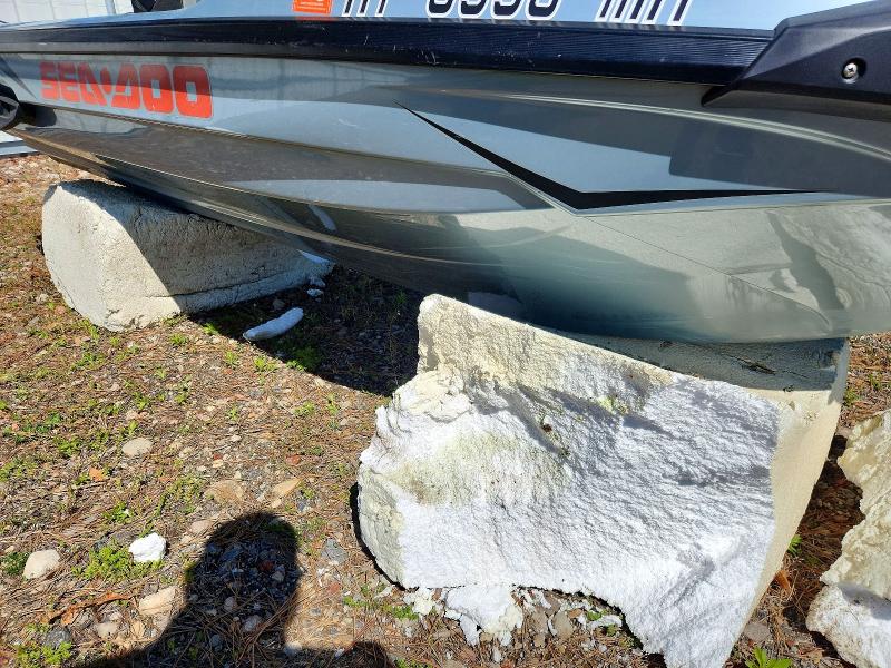 53043526 :رقم المزاد ، YDV13552C818 vin ، 2004 Sea Doo Rtx-x مزاد بيع