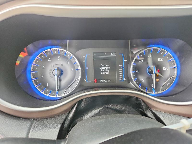 2020 Chrysler Voyager მანქანა იყიდება აუქციონზე, vin: 2C4RC1DG8LR182214, აუქციონის ნომერი: 52154956