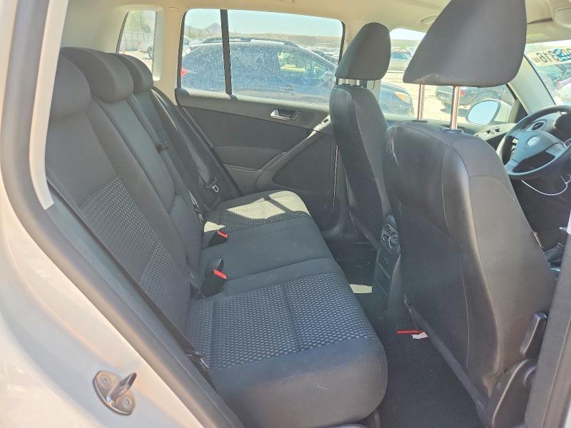 Продажа на аукционе авто 2010 Volkswagen Tiguan, vin: WVGBV7AX4AW518296, номер лота: 54009316