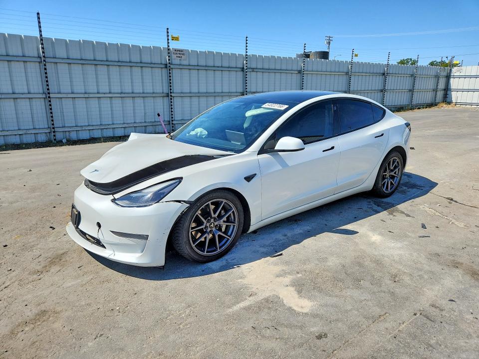 54822766 :رقم المزاد ، 5YJ3E1EB0MF995966 vin ، 2021 Tesla Model 3 مزاد بيع