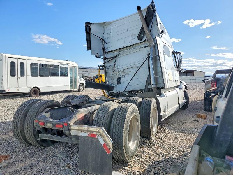 2024 Volvo Vn Vnl მანქანა იყიდება აუქციონზე, vin: 4V4NC9EH6RN628830, აუქციონის ნომერი: 41629376
