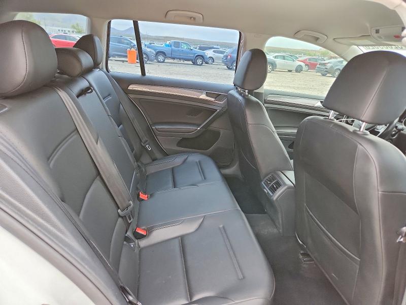Продажа на аукционе авто 2017 Volkswagen Golf Alltrack, vin: 3VWH17AU3HM526140, номер лота: 52039526