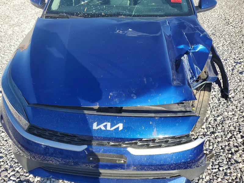 2023 Kia Forte მანქანა იყიდება აუქციონზე, vin: 3KPF24AD7PE596528, აუქციონის ნომერი: 54702876