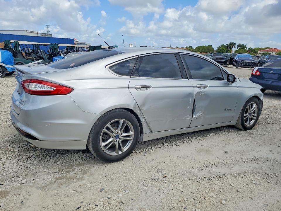 Продаж на аукціоні авто 2015 Ford Fusion, vin: 3FA6P0RU8FR218231, номер лоту: 54512506