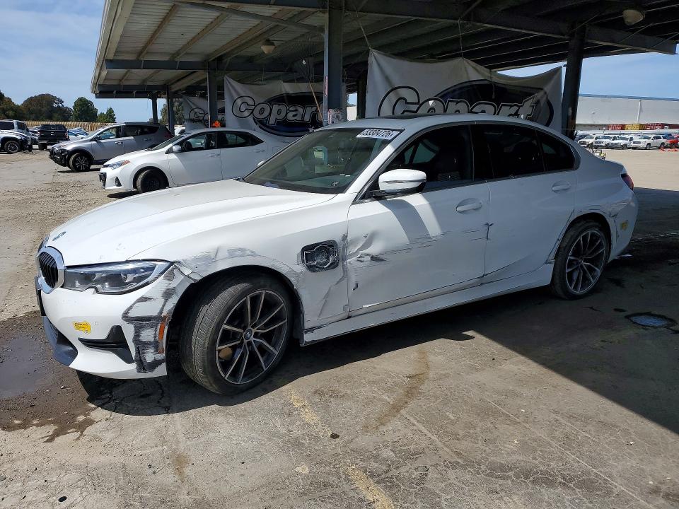 Продаж на аукціоні авто 2022 Bmw 330xe, vin: 3MW5P9J00N8C76533, номер лоту: 53304726