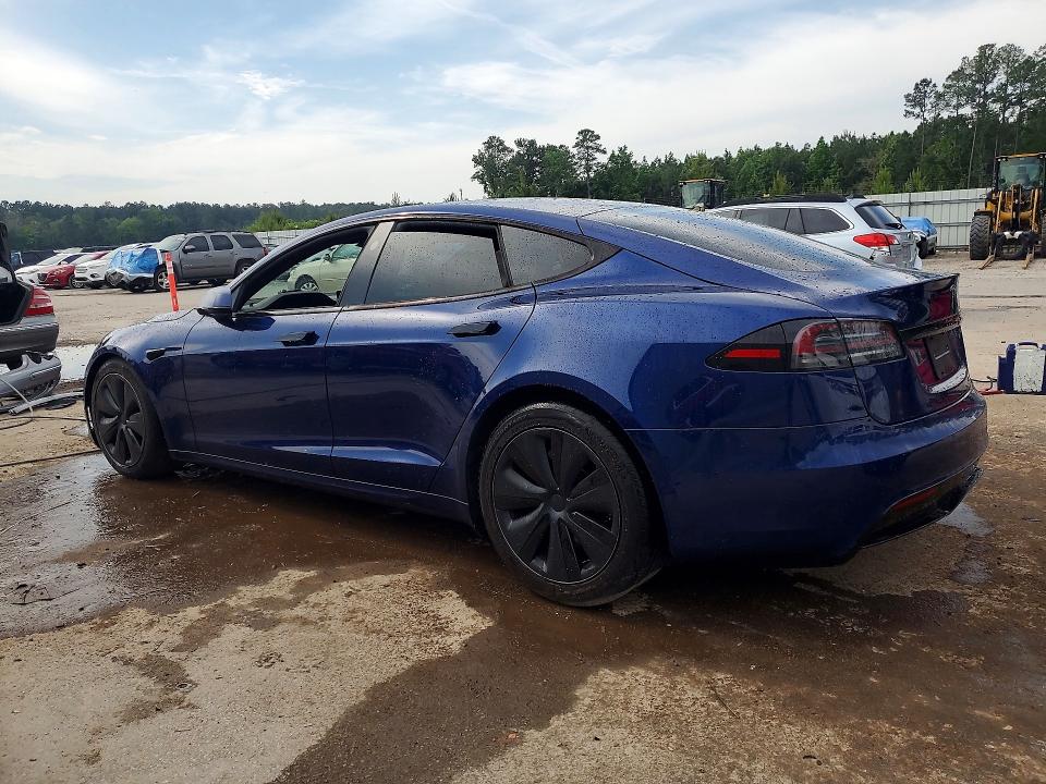 Продажа на аукционе авто 2022 Tesla Model S, vin: 5YJSA1E55NF476205, номер лота: 52076226