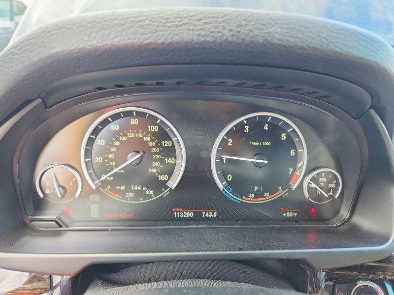 55365746 :رقم المزاد ، 5UXKR2C39H0X05678 vin ، 2017 Bmw X5 مزاد بيع