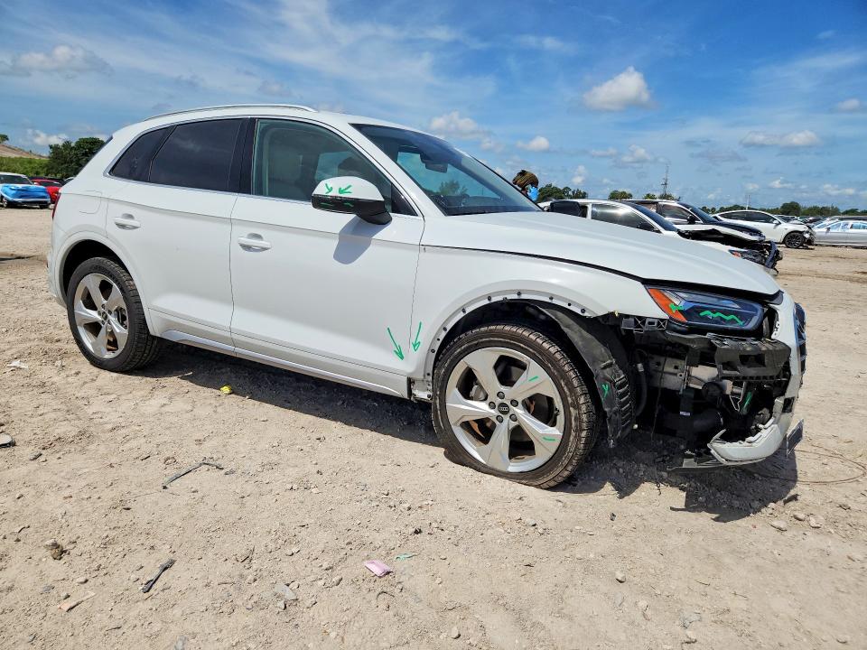Продаж на аукціоні авто 2021 Audi Q5, vin: WA1BAAFY7M2082418, номер лоту: 52477276