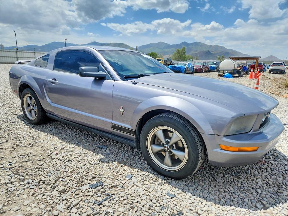 54917556 :رقم المزاد ، 1ZVFT80NX65177059 vin ، 2006 Ford Mustang مزاد بيع