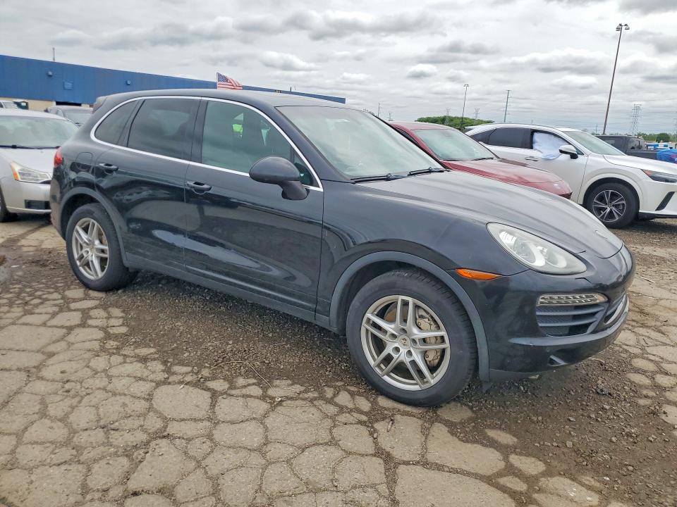 49586696 :رقم المزاد ، WP1AB2A24BLA53679 vin ، 2011 Porsche Cayenne مزاد بيع