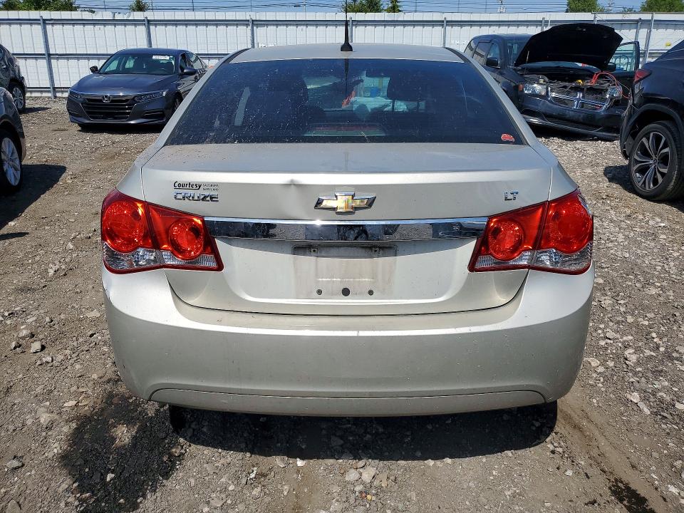 2014 Chevrolet Cruze მანქანა იყიდება აუქციონზე, vin: 1G1PC5SB0E7133706, აუქციონის ნომერი: 52184726
