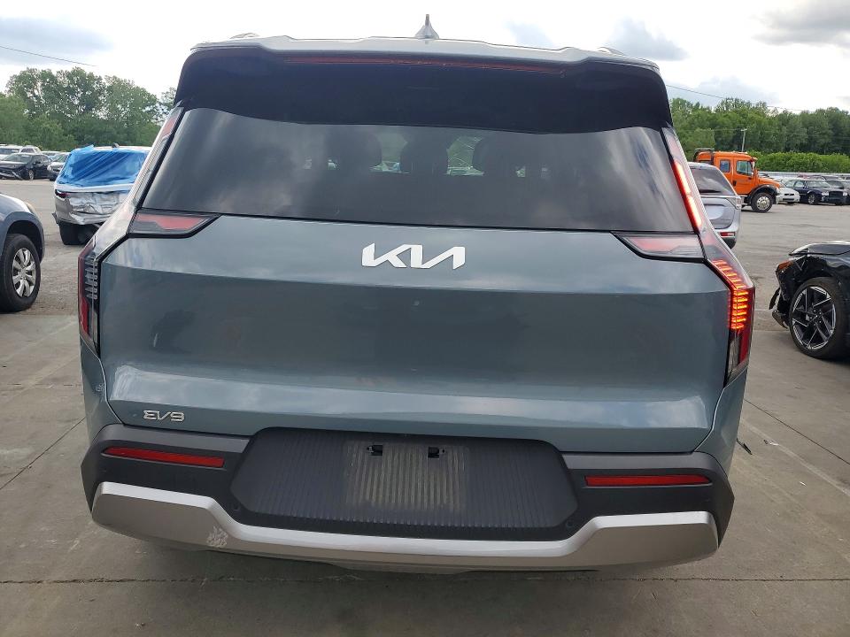 Продаж на аукціоні авто 2024 Kia Ev9, vin: KNDAFFS53R6037598, номер лоту: 52069416