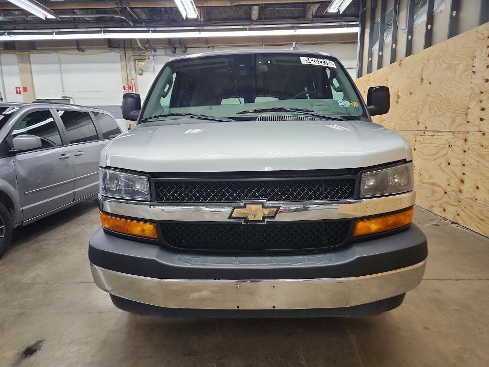 Продаж на аукціоні авто 2021 Chevrolet Express G2500, vin: 1GAWGFFPXM1226374, номер лоту: 54262276