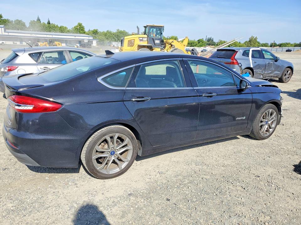 2019 Ford Fusion მანქანა იყიდება აუქციონზე, vin: 3FA6P0RU5KR116430, აუქციონის ნომერი: 41629566