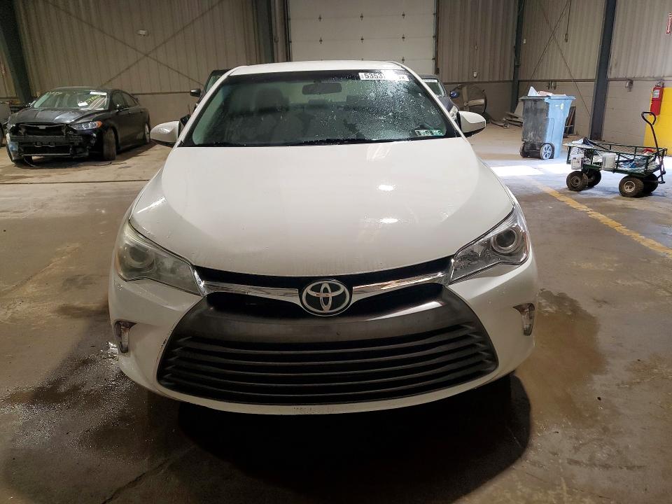 Aukcja sprzedaży 2015 Toyota Camry, vin: 4T1BF1FK5FU042540, numer aukcji: 53532696
