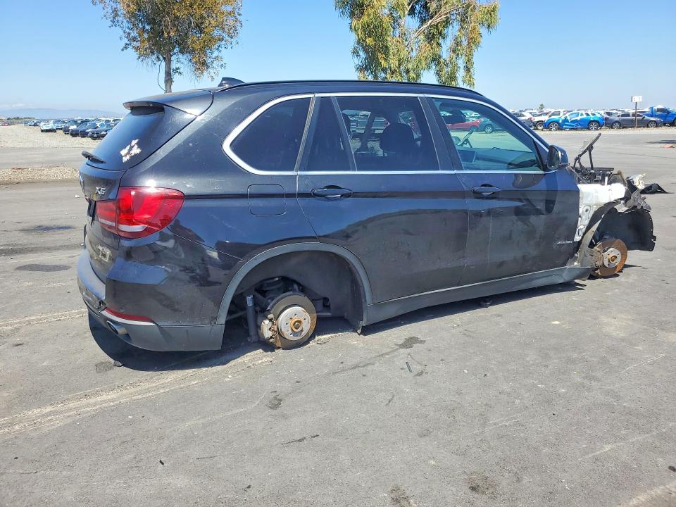 53062816 :رقم المزاد ، 5UXKR0C5XG0P22803 vin ، 2016 Bmw X5 مزاد بيع