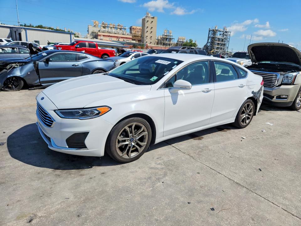 2020 Ford Fusion მანქანა იყიდება აუქციონზე, vin: 3FA6P0CD9LR154222, აუქციონის ნომერი: 51418136