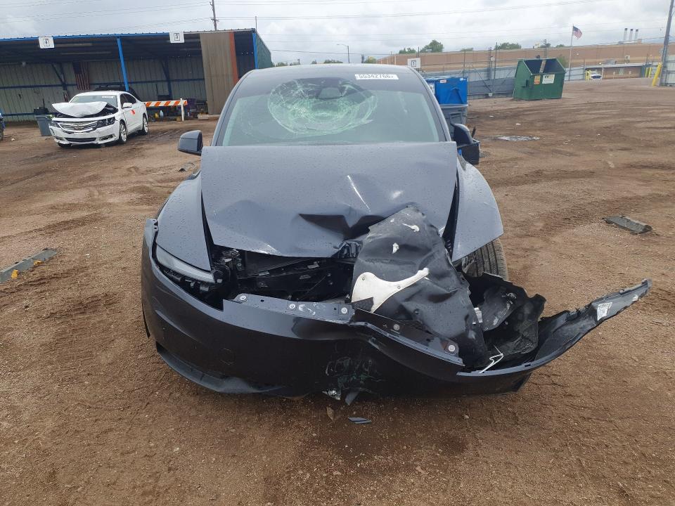 Продаж на аукціоні авто 2026 Tesla Model Y, vin: 7SAYGDEEXTA640393, номер лоту: 55342766
