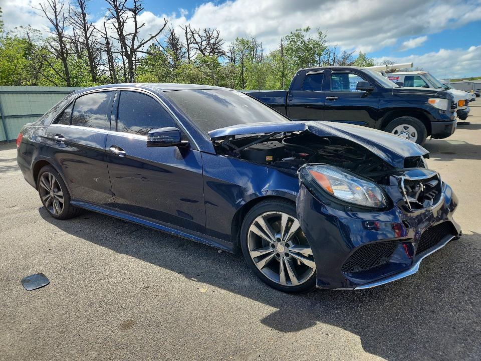 55573566 :رقم المزاد ، WDDHF8JB6EB030220 vin ، 2014 Mercedes-benz E مزاد بيع