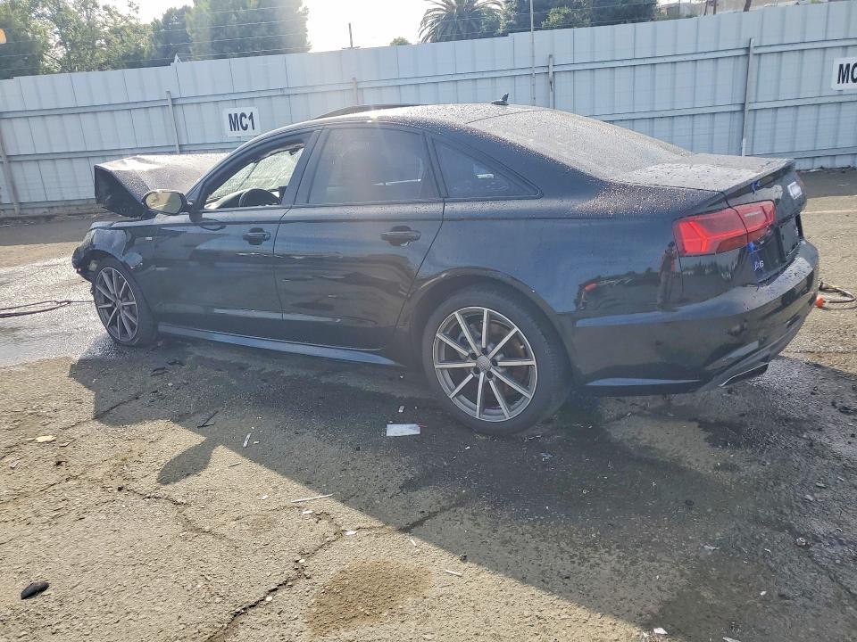60522196 :رقم المزاد ، WAUG8AFC7HN039257 vin ، 2017 Audi A6 مزاد بيع