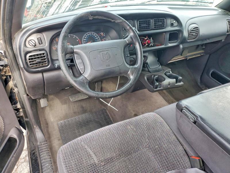 52737136 :رقم المزاد ، 3B7HC13Y71G704338 vin ، 2001 Dodge Ram 1500 مزاد بيع