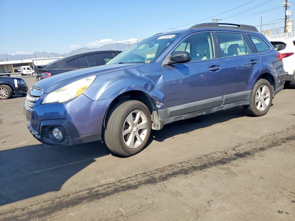 Auction sale of the 2014 Subaru Outback, vin: 4S4BRBAC0E3213051, lot number: 53033036