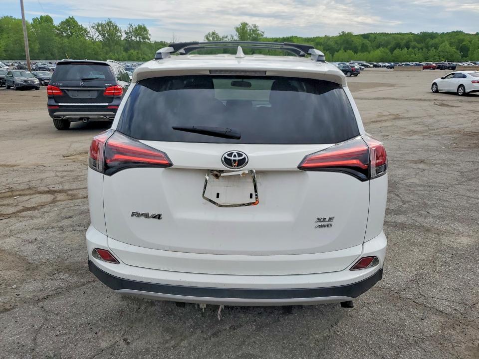Продаж на аукціоні авто 2016 Toyota Rav4, vin: 2T3RFREV5GW476443, номер лоту: 55119546