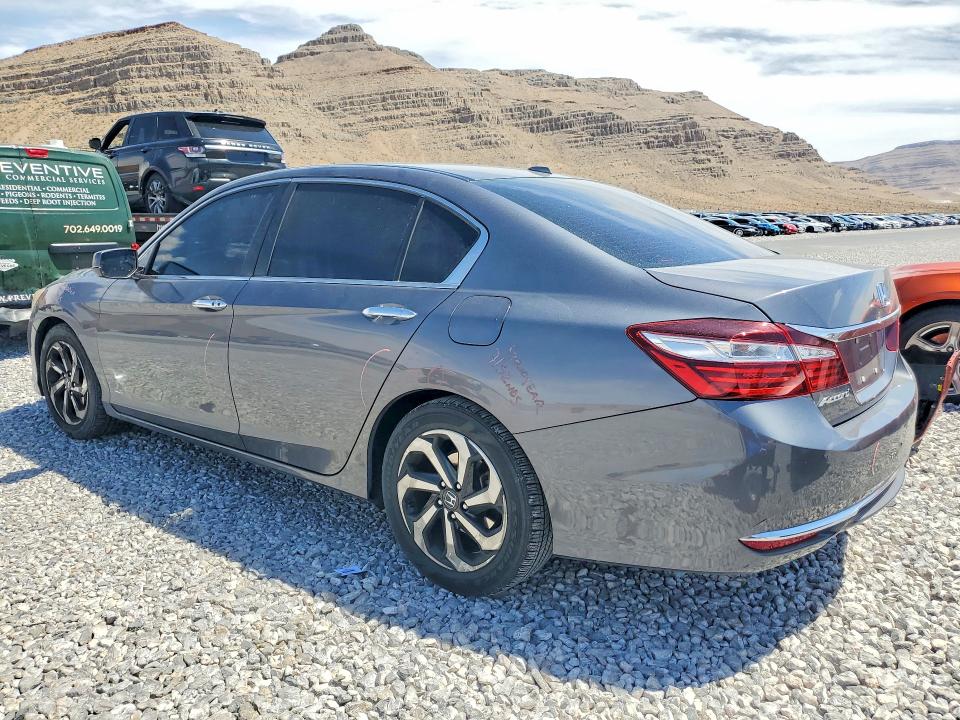 2017 Honda Accord მანქანა იყიდება აუქციონზე, vin: 1HGCR2F95HA068256, აუქციონის ნომერი: 52393886