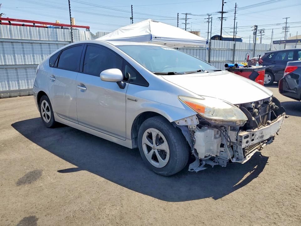 52591546 :رقم المزاد ، JTDKN3DU8F0424186 vin ، 2015 Toyota Prius مزاد بيع