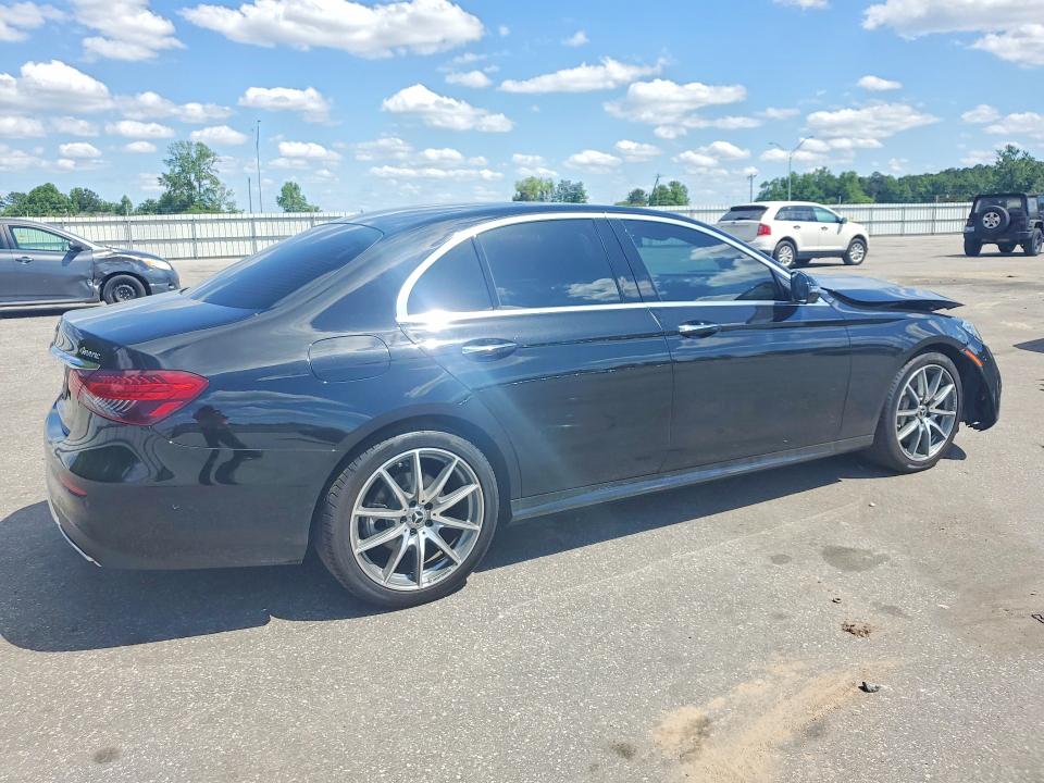 2022 Mercedes-benz E მანქანა იყიდება აუქციონზე, vin: W1KZF8EB8NB007875, აუქციონის ნომერი: 53379896