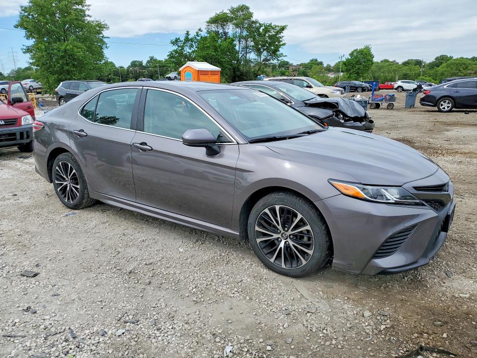 Продаж на аукціоні авто 2020 Toyota Camry, vin: 4T1G11AK0LU882751, номер лоту: 52835946