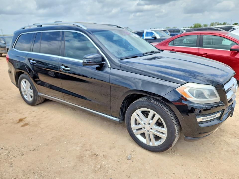 53935376 :رقم المزاد ، 4JGDF6EE1GA620427 vin ، 2016 Mercedes-benz Gl مزاد بيع