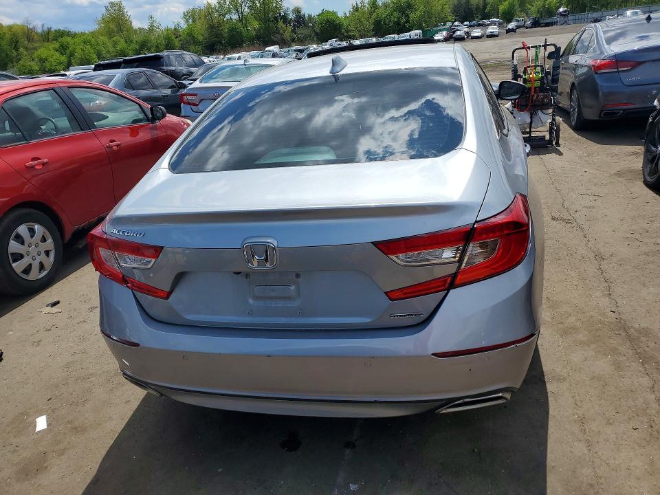 Продаж на аукціоні авто 2018 Honda Accord, vin: 1HGCV1F99JA072449, номер лоту: 52551476
