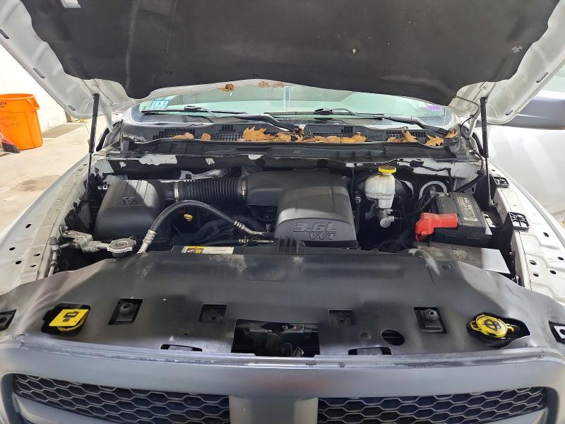 47616146 :رقم المزاد ، 3C6JR7DG7KG588818 vin ، 2019 Ram 1500 Classic مزاد بيع