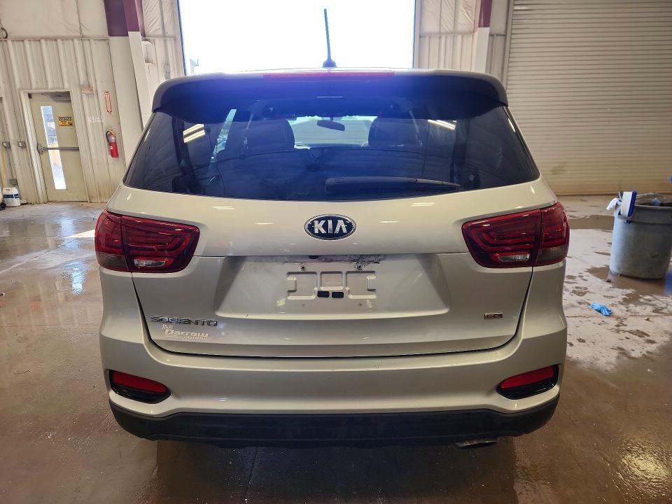2019 Kia Sorento მანქანა იყიდება აუქციონზე, vin: 5XYPG4A32KG581086, აუქციონის ნომერი: 55379966