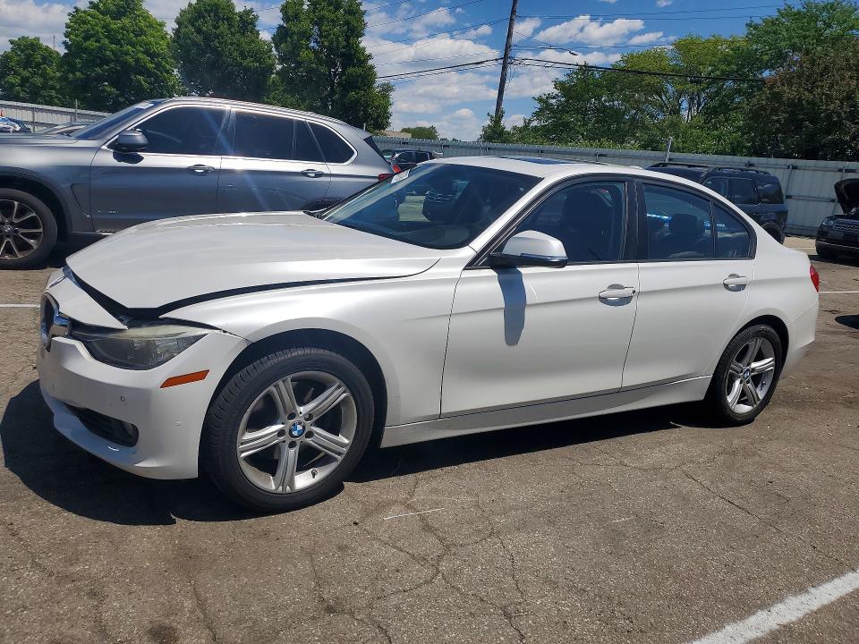 53274796 :رقم المزاد ، WBA3A5G53FNS84368 vin ، 2015 Bmw 328 مزاد بيع