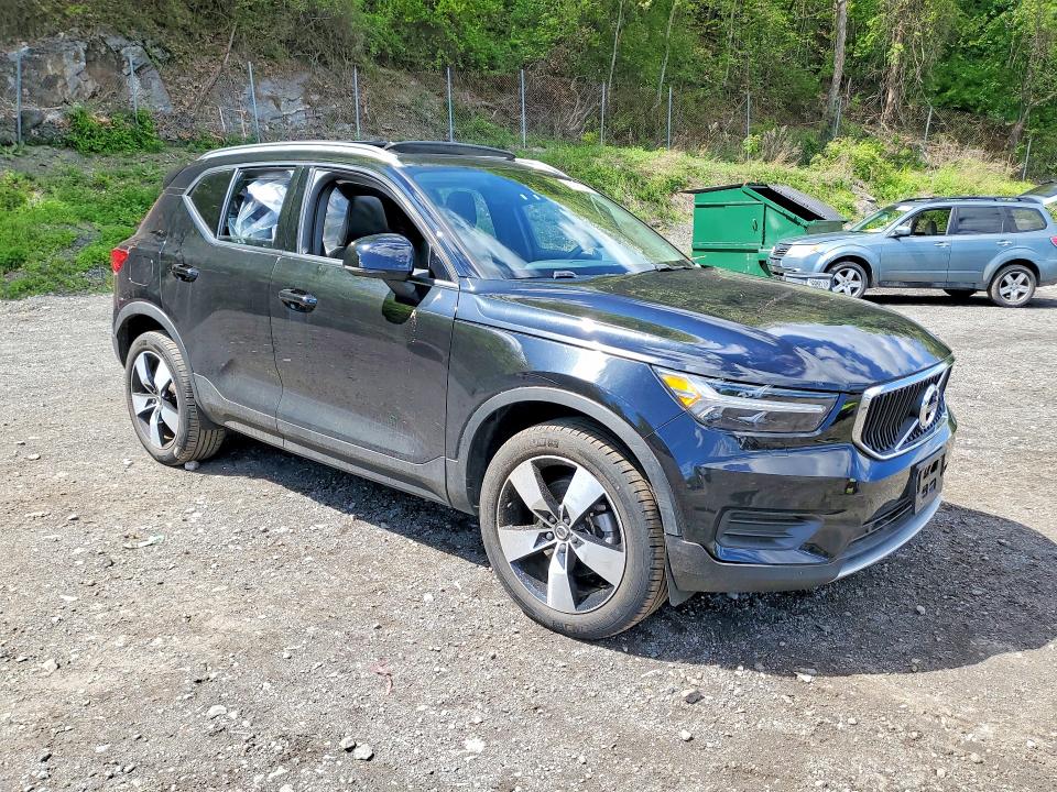 Продаж на аукціоні авто 2022 Volvo Xc40, vin: YV4162UKXN2739251, номер лоту: 51193146